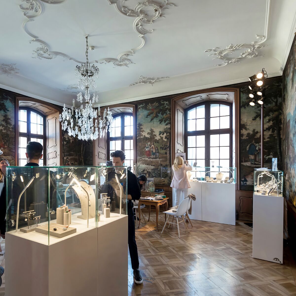 messe vitrine mieten für uhren und schmuck