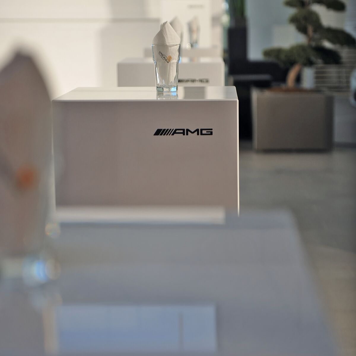 stehtische mieten für event apero