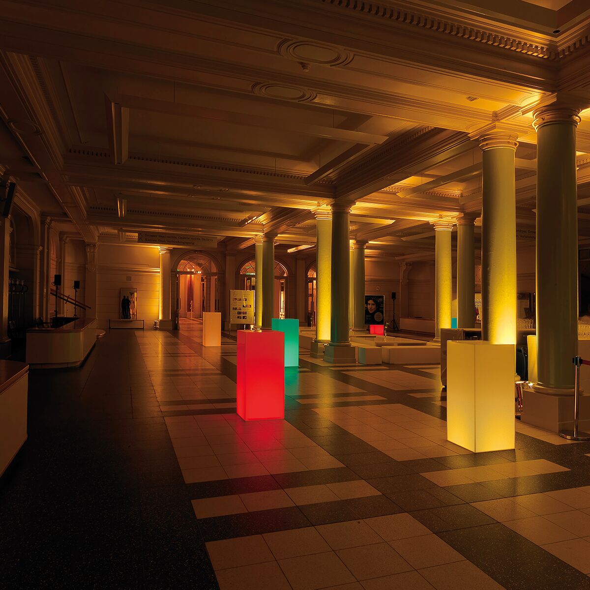 led säulen mieten für event