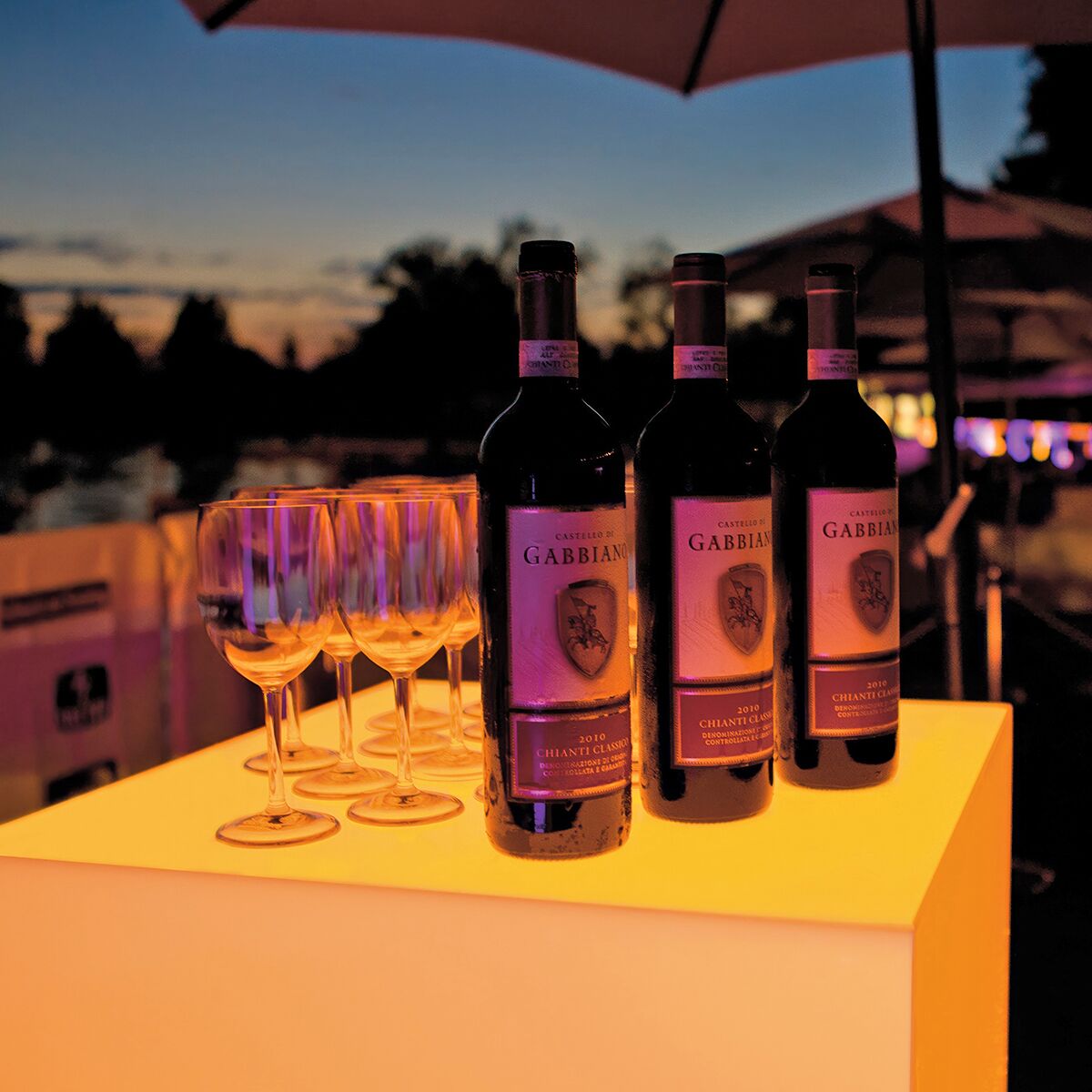 outdoor leucht stehtisch mieten