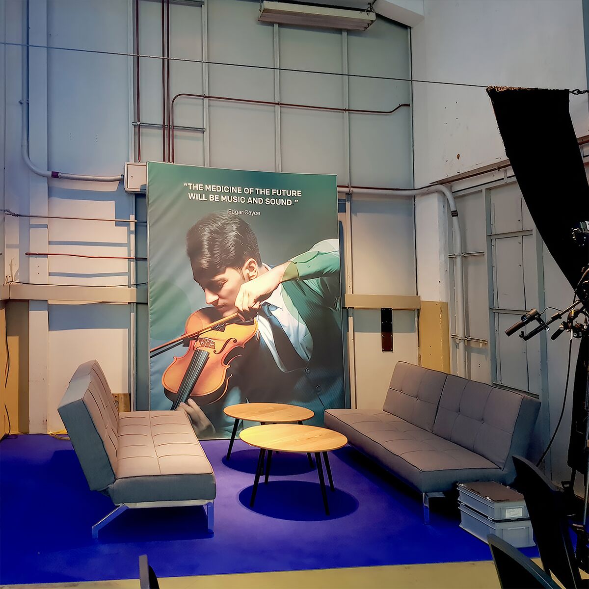 holz tisch mieten für sofa lounge