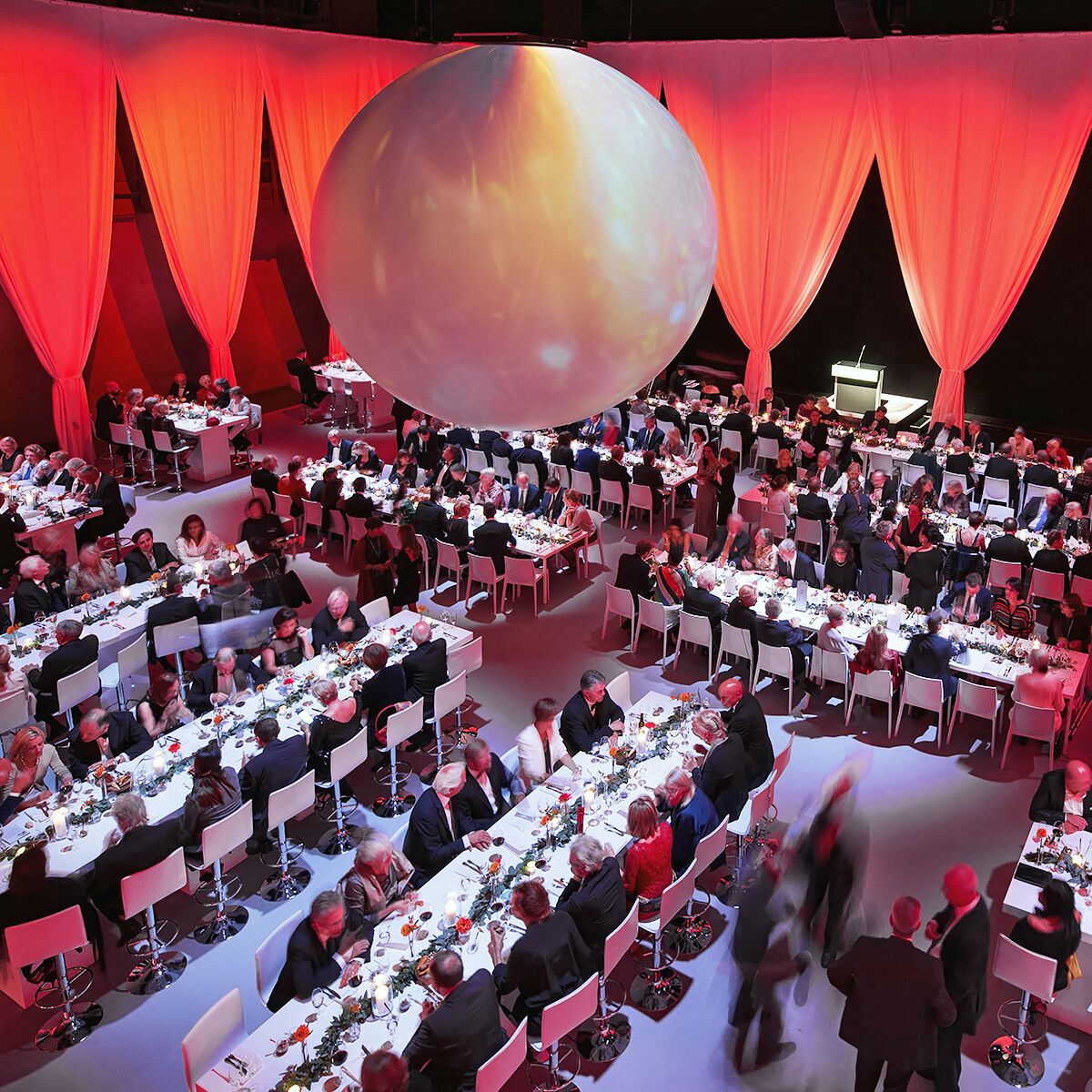 barhocker mit lehnen mieten für bankett event