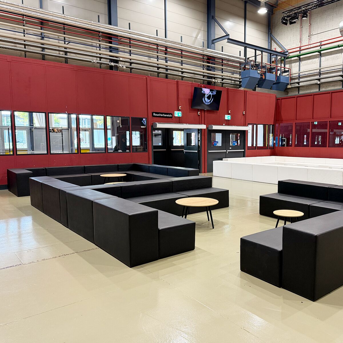 modulare schwarze lounge mieten