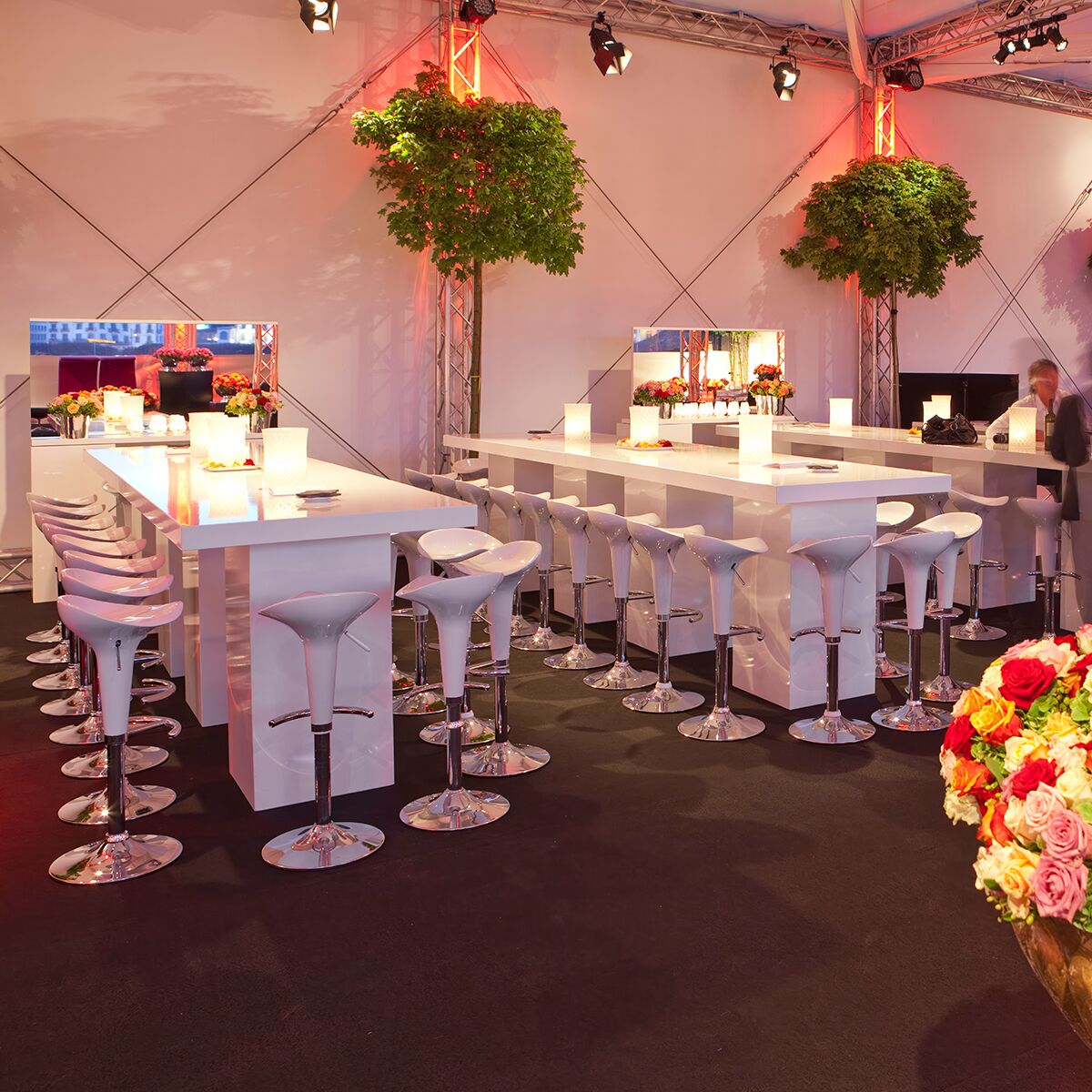 event barhocker mieten in weiss