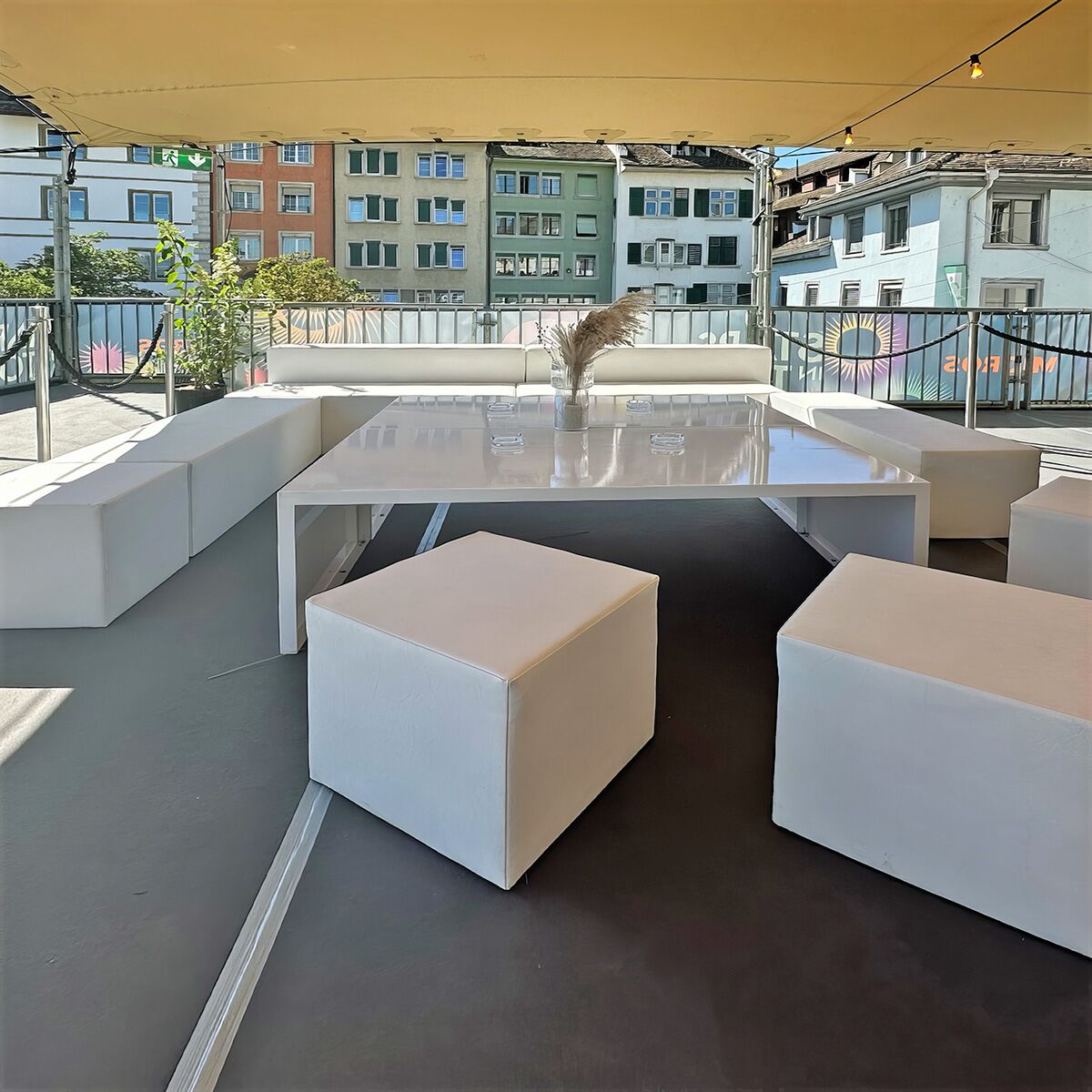 grosse outdoor lounge mieten für vip bereich