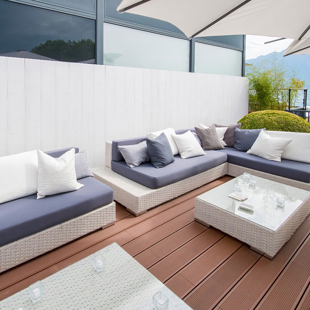 rattan lounge mieten fuer see lounge