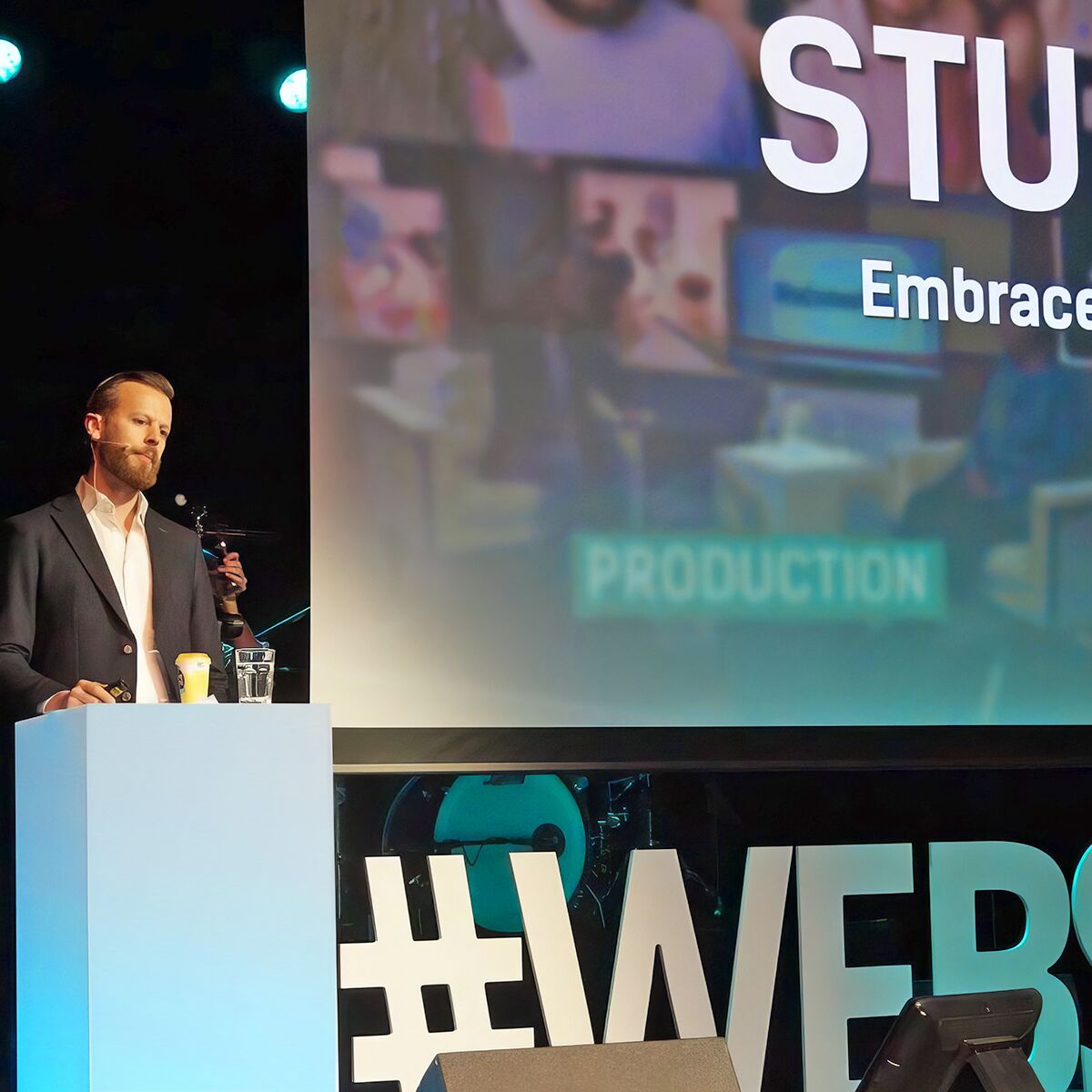 led leucht stehtisch mieten