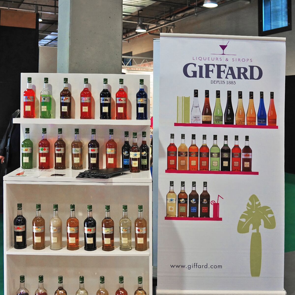 bar rückwand mieten zur produkte präsentation