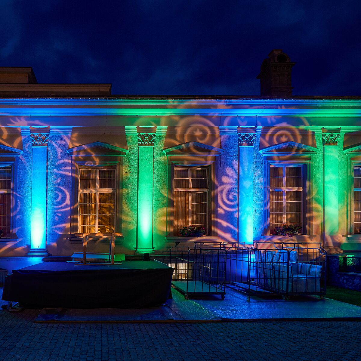 farbige event scheinwerfer mieten