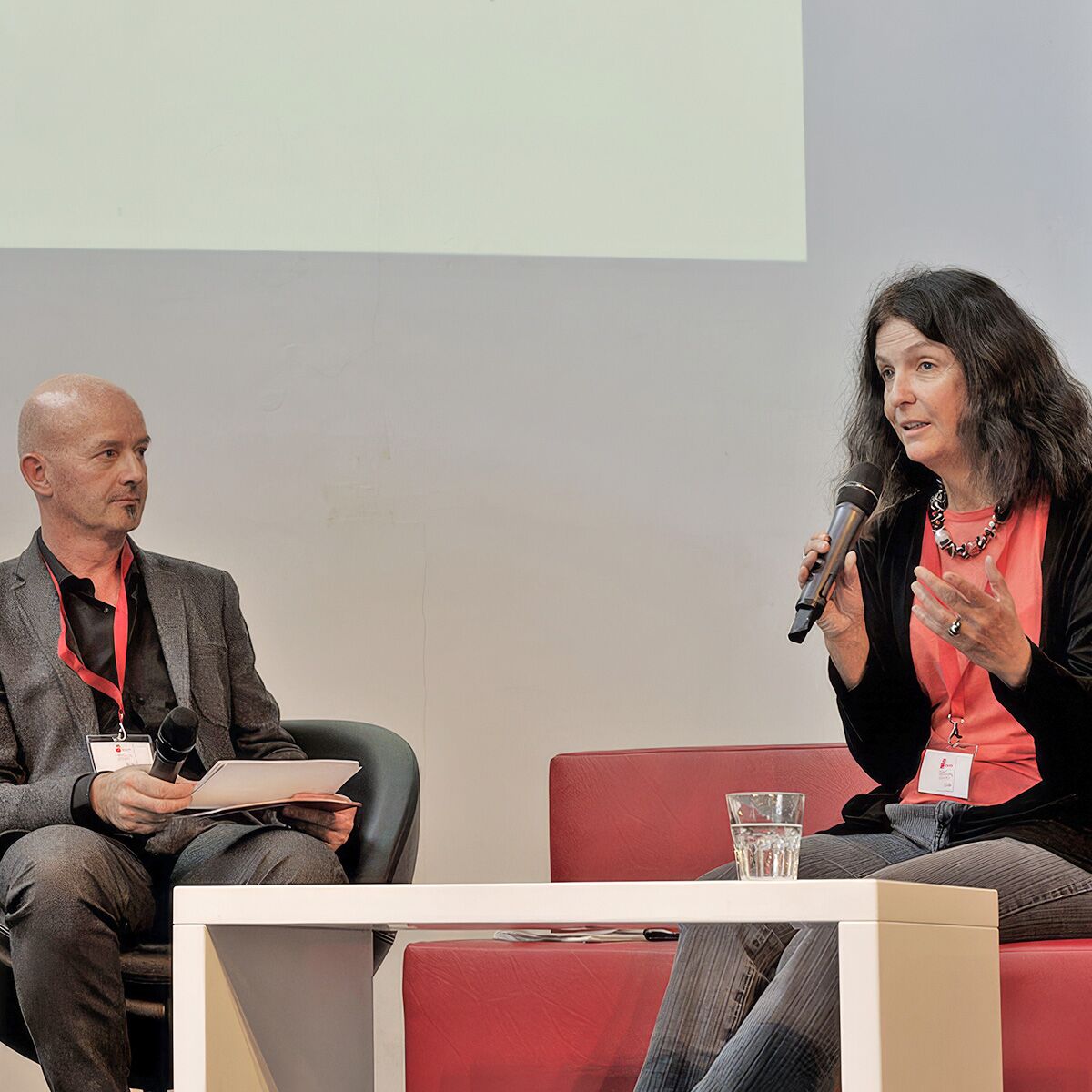 lounge tisch mieten für podium