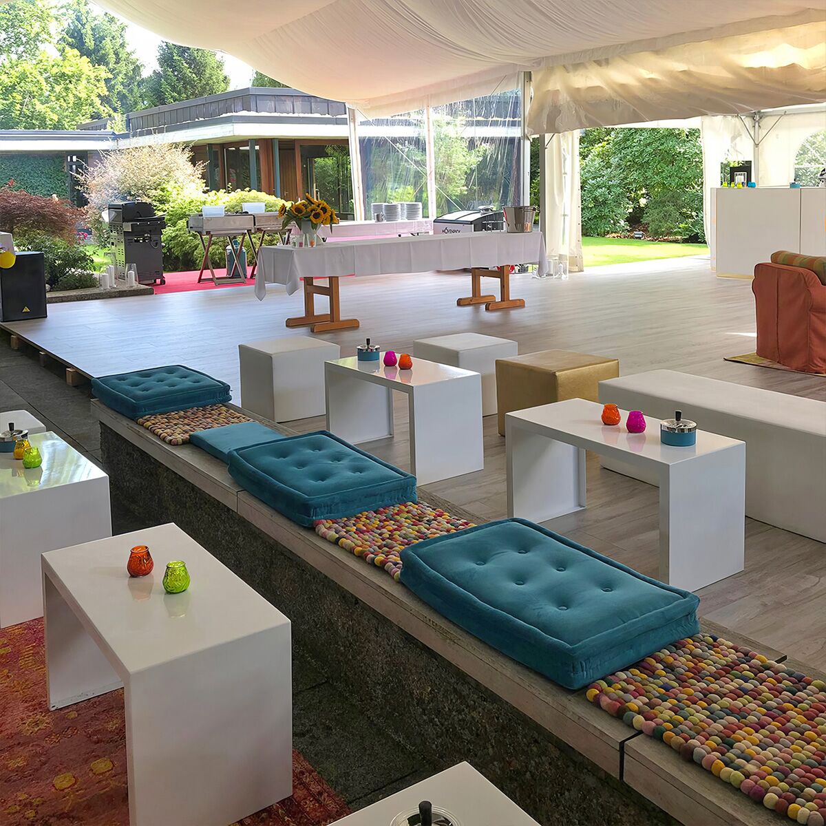 outdoor lounge sitze mieten mit beistelltischen