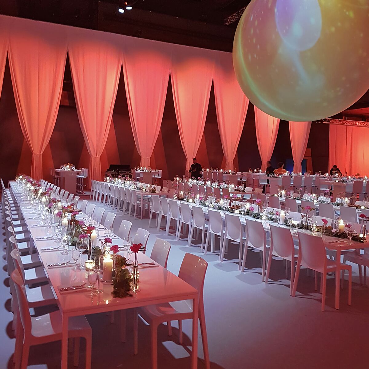 bankett stuhl mieten in weiss stapelbar