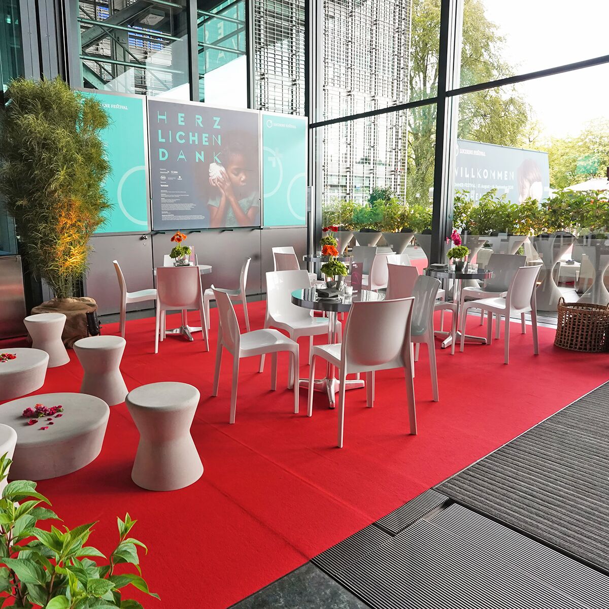 bistro stuhl mieten bild kkl luzern