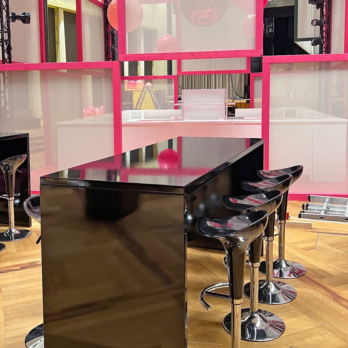 event stehtisch in schwarz mieten